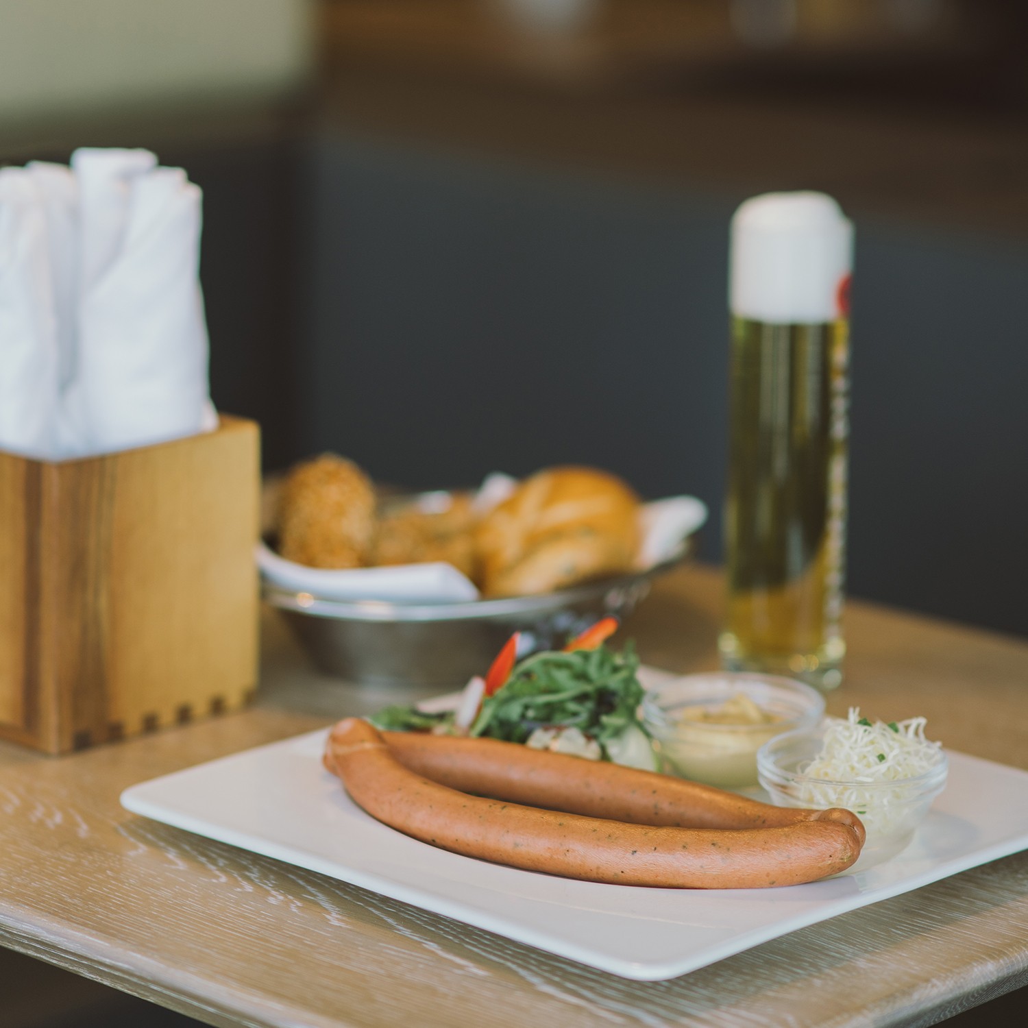 Hotel Reiters Supreme - Sausages with pastries and a glass of beer