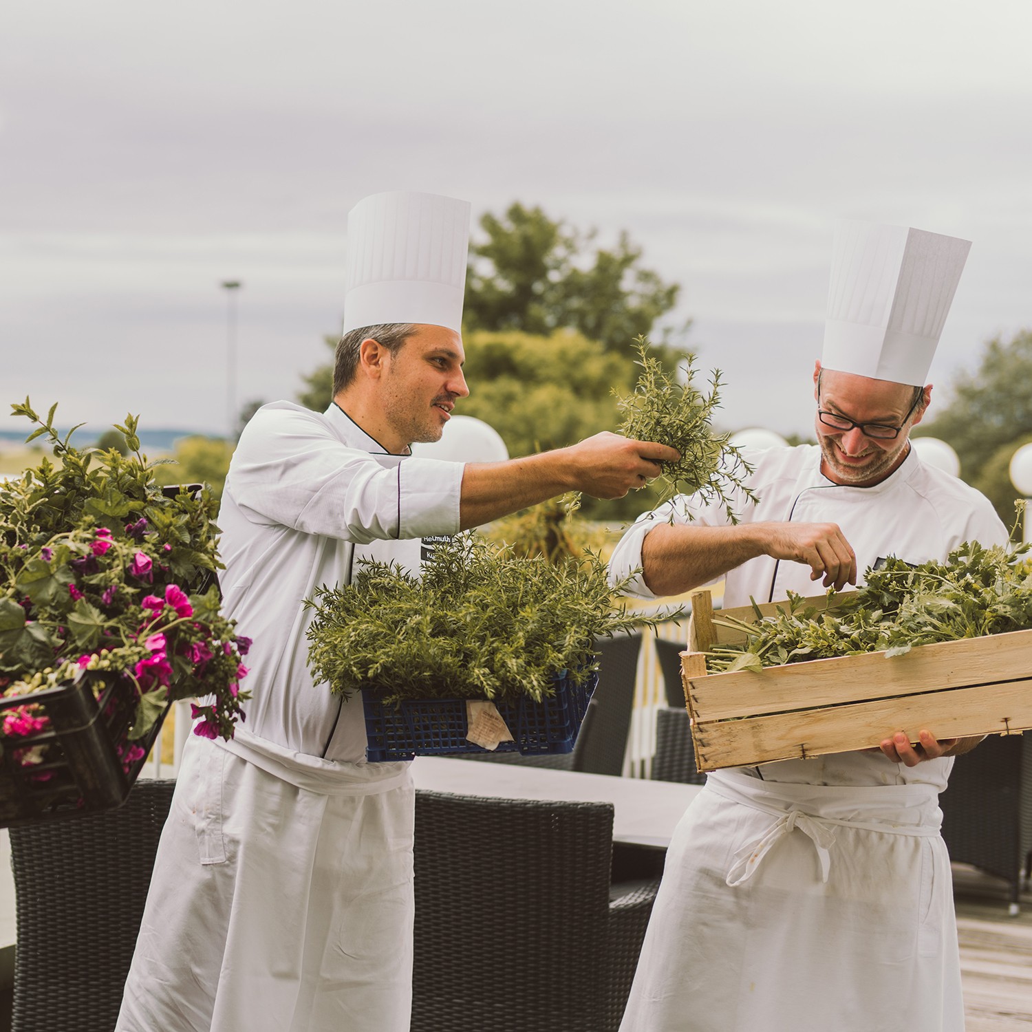 Hotel Reiters Supreme - Chefs in the herb garden